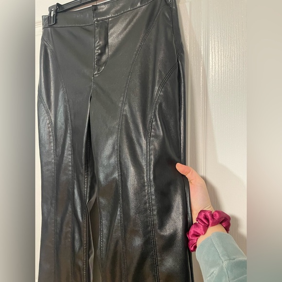 SOLD Silence + Noise leather pleather straight leg black pants size 10 - Picture 3 of 12